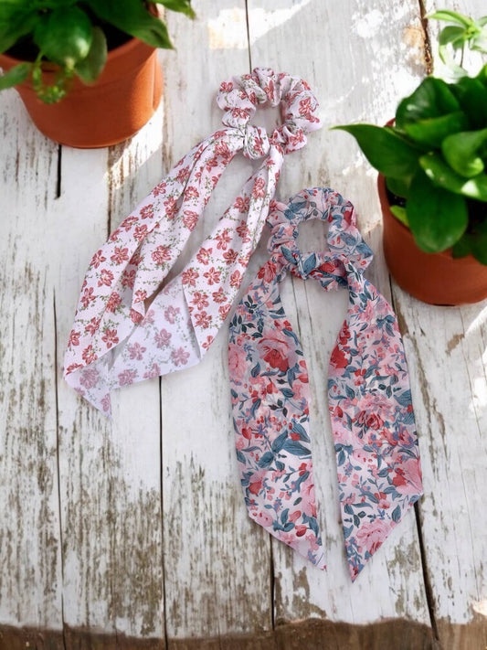 Floral hair tie 